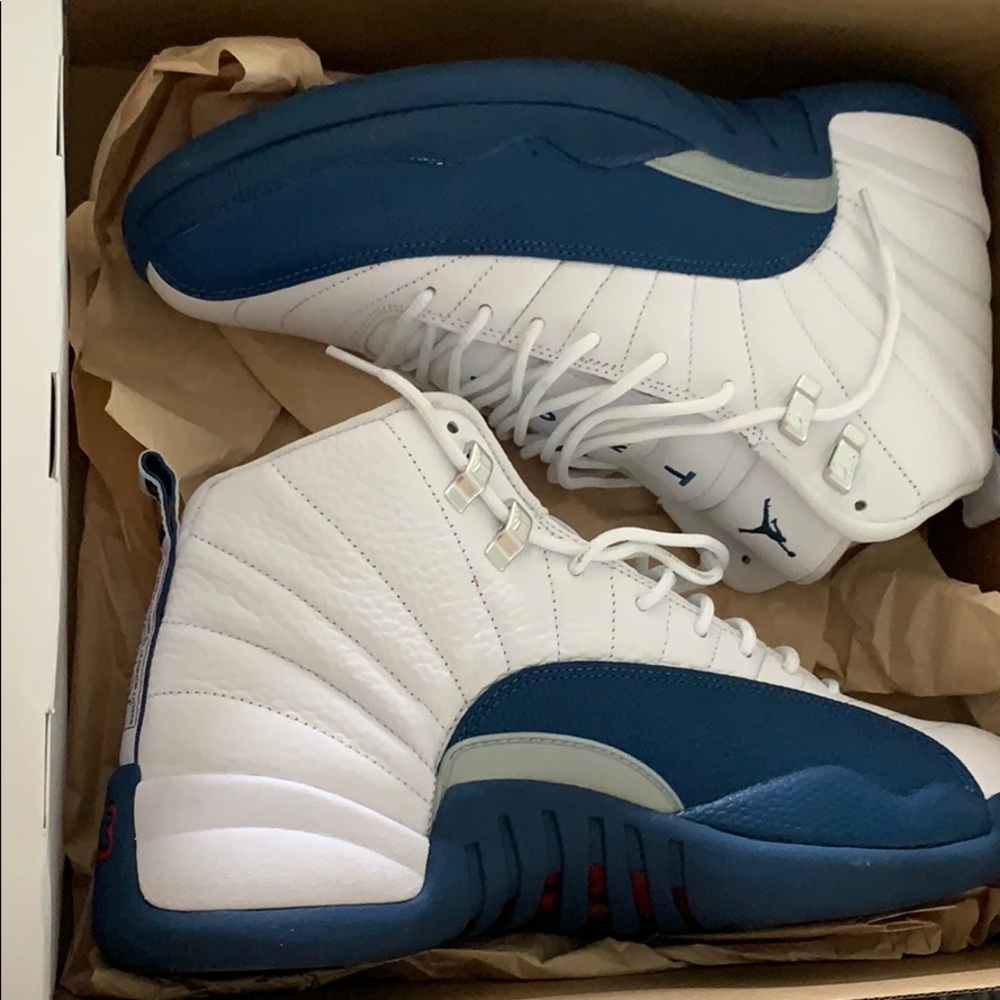 Retro Jordan 12’a French Blue